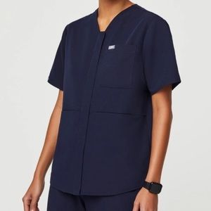 FIGS MASAYA TOP NAVY SMALL